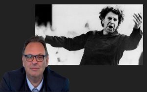 Mikis Theodorakis : Le Grec Universel